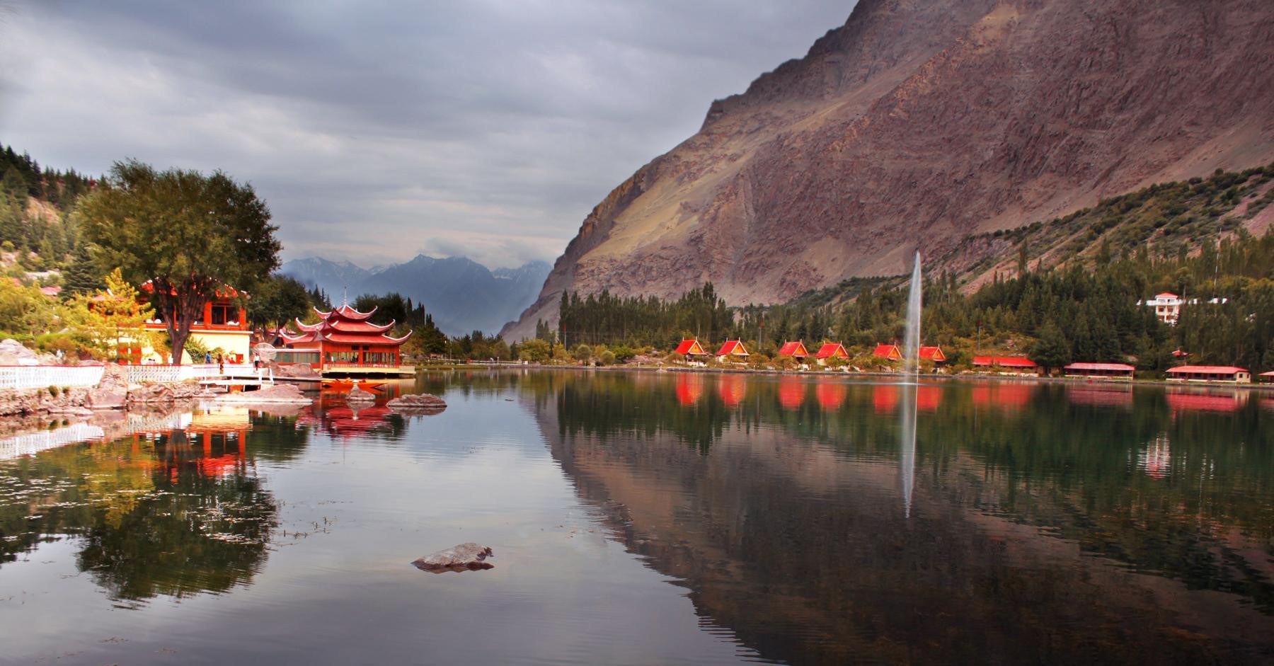 Skardu By Air Travel Family Tour Package (6D – 5N)